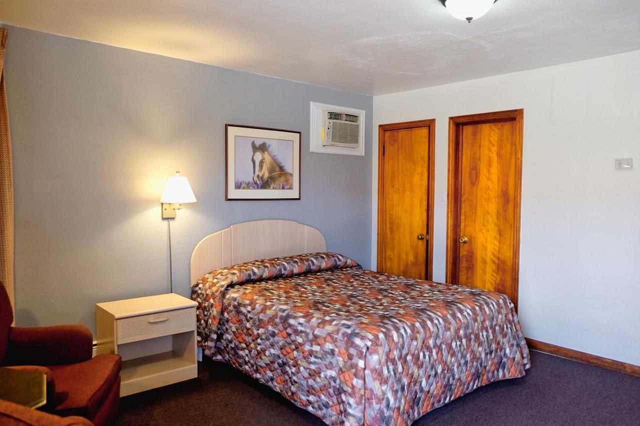 Stagecoach Motel Colorado Springs Exterior foto